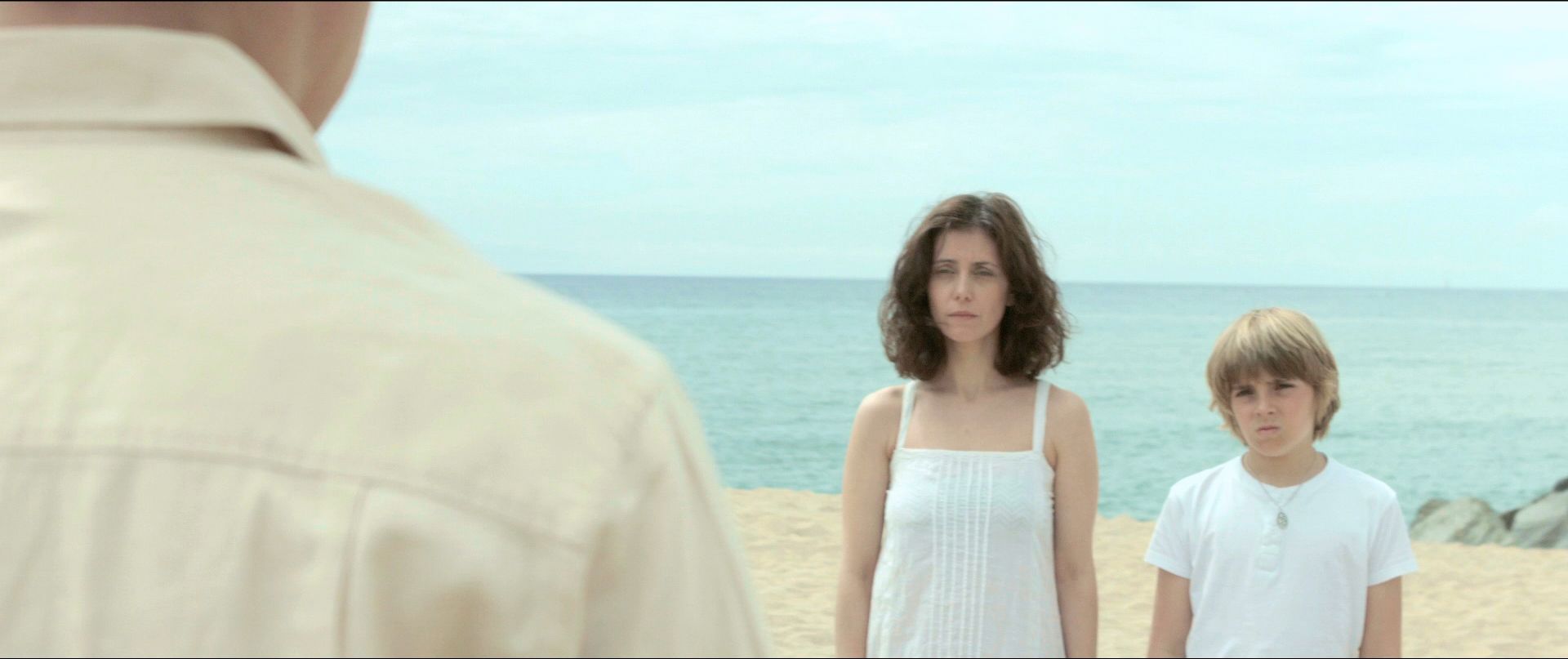 Regreso Al Mar Directed by Vanessa Batman & Cinematography by Alejandro H. Madrid